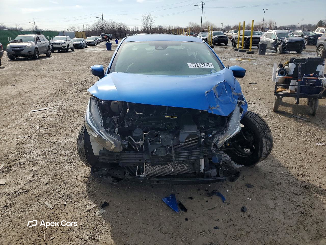 Nissan Versa 2020