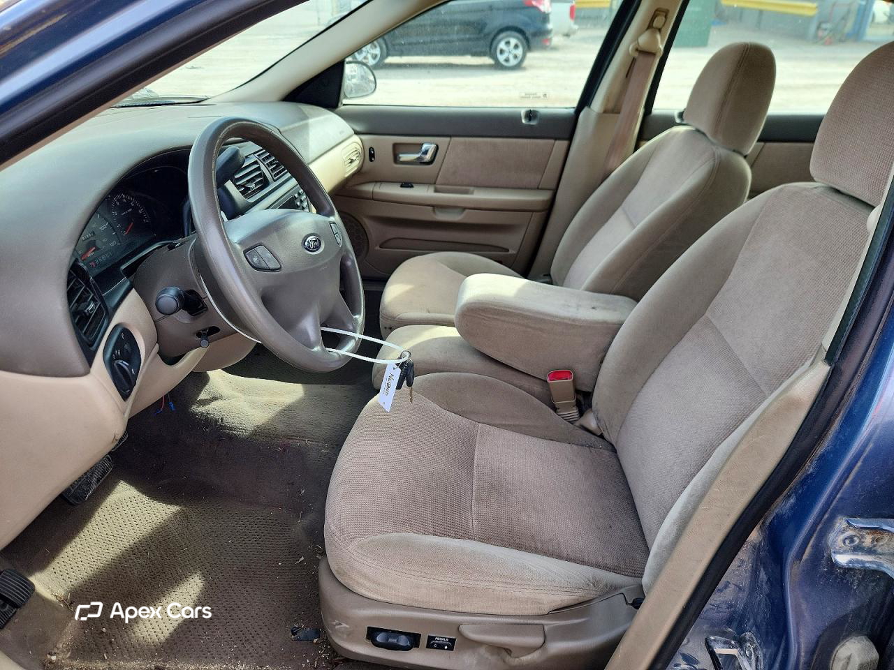 Ford Taurus 2001