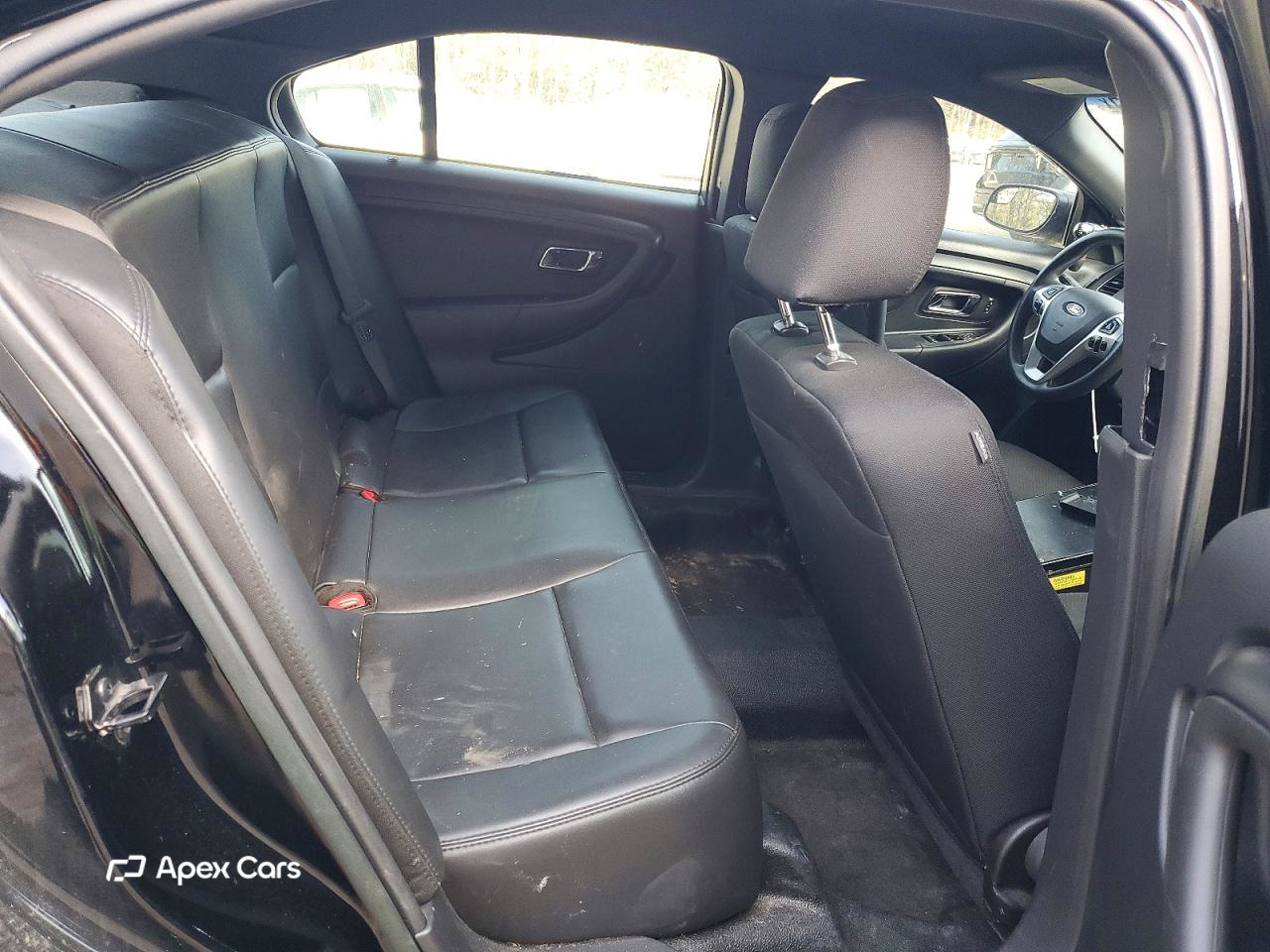 Ford Taurus 2015