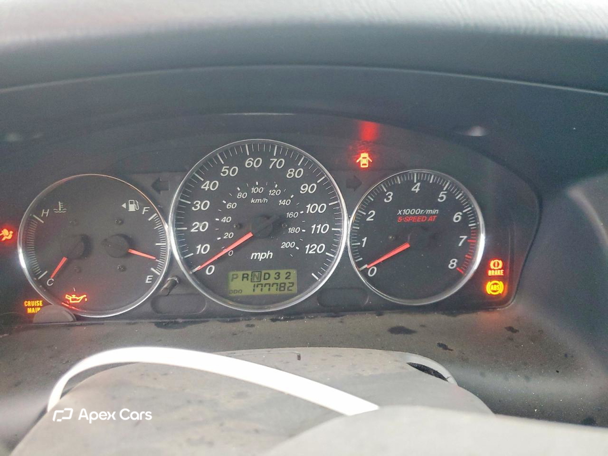 Mazda MPV 2005