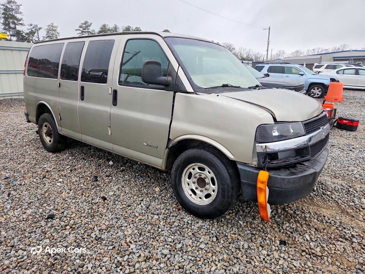 Chevrolet Express 2003