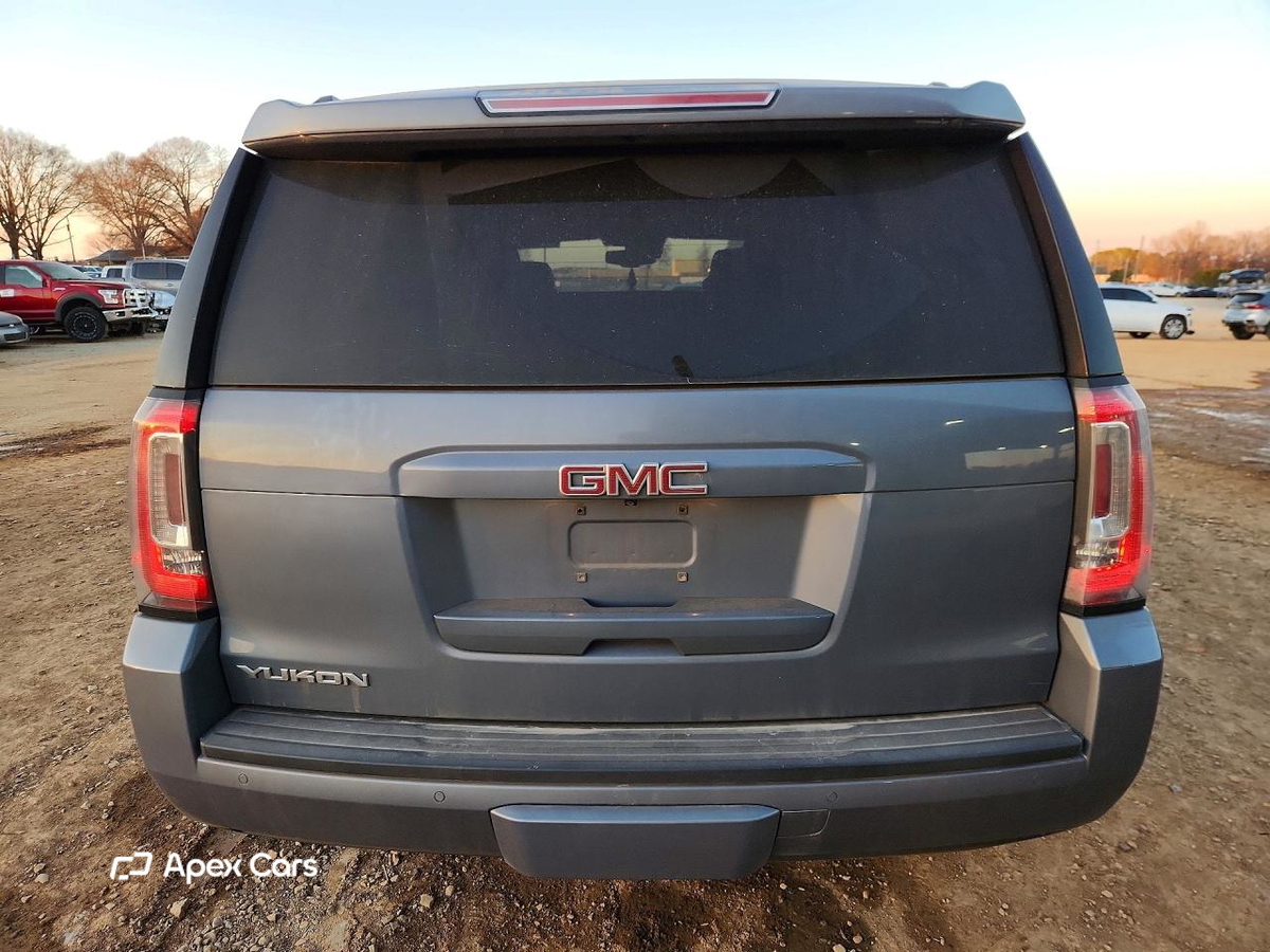 GMC Yukon 2016