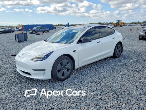 Tesla Model 3 2021 - Zdjęcie 1 z 13