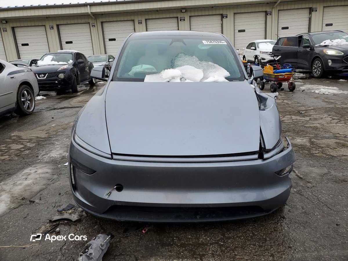 Tesla Model Y 2026