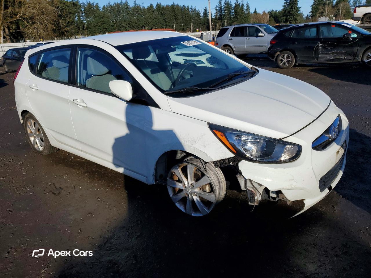 Hyundai Accent 2013