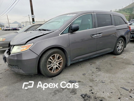 Honda Odyssey 2013 - Image 1 of 13