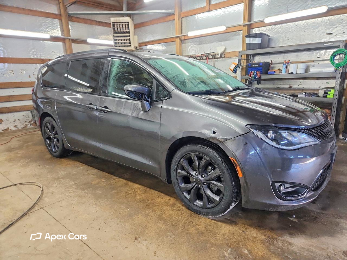 Chrysler Pacifica 2018