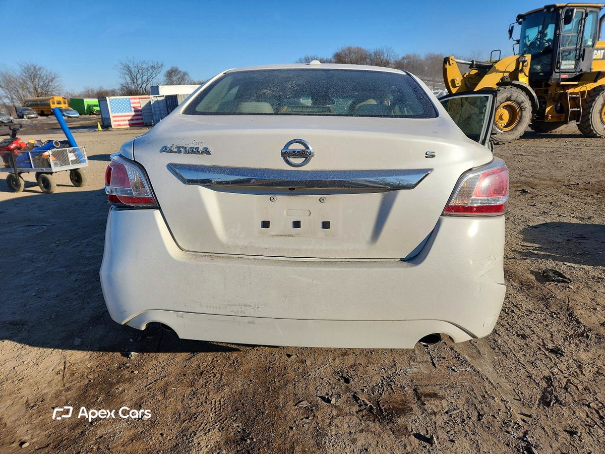 Nissan Altima 2015