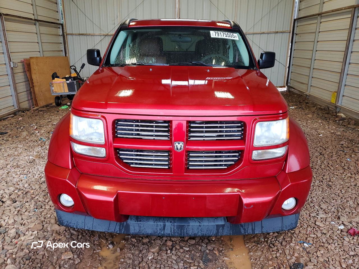 Dodge Nitro 2011