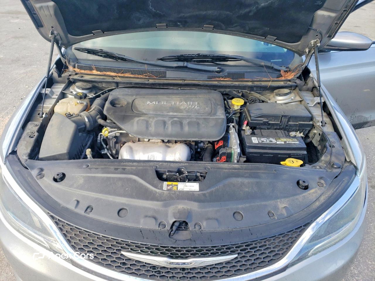 Chrysler 200 2016