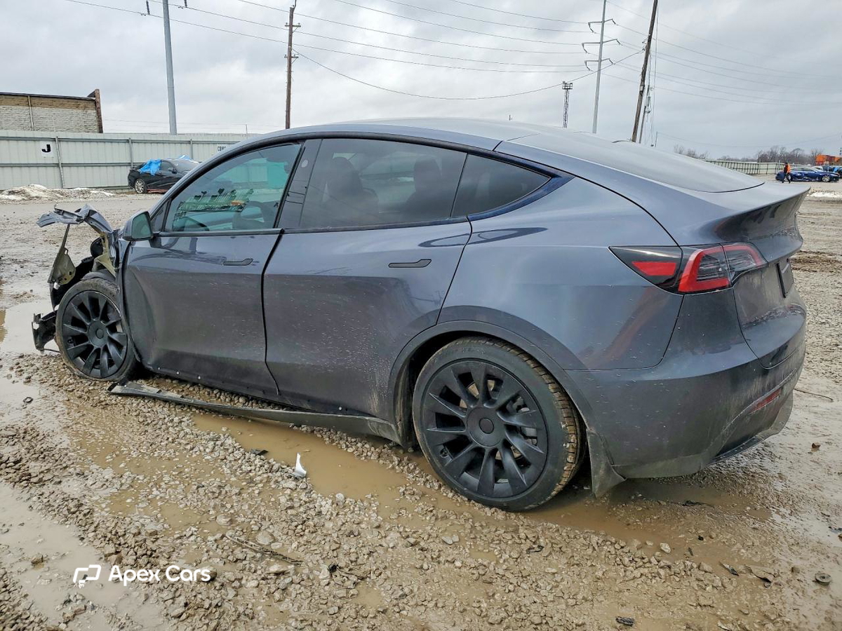 Tesla Model Y 2023