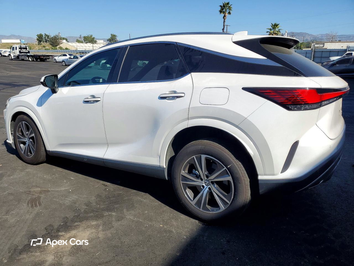 Lexus RX 2023