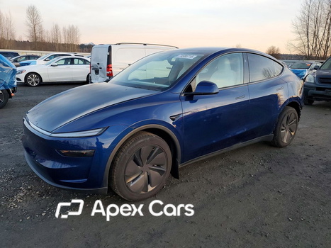Tesla Model Y 2026 - Image 1 of 15