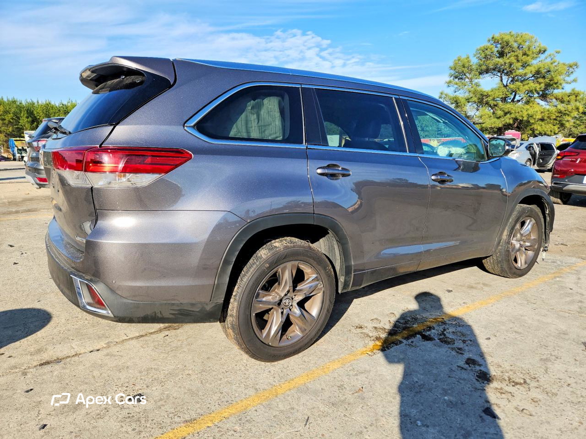 Toyota Highlander 2018