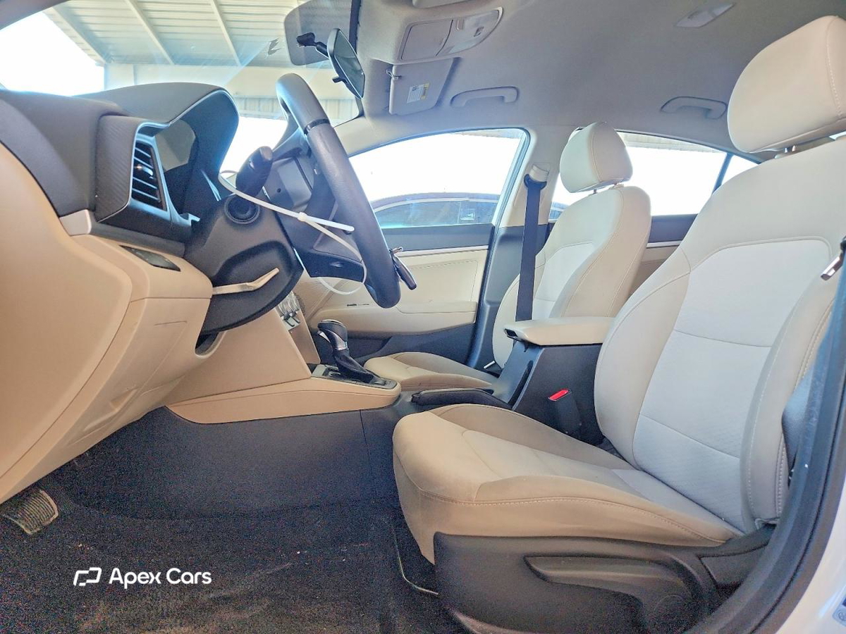 Hyundai Elantra 2019