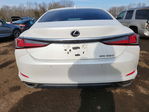 Lexus ES 2020