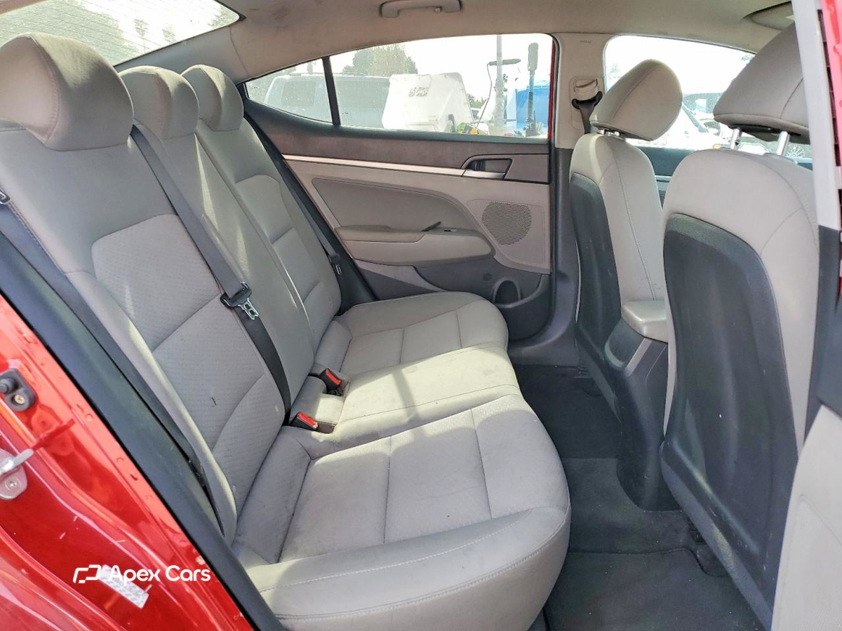 Hyundai Elantra 2020