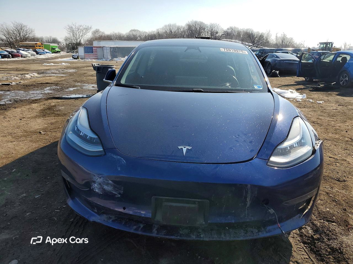 Tesla Model 3 2020