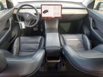 Tesla Model Y 2020