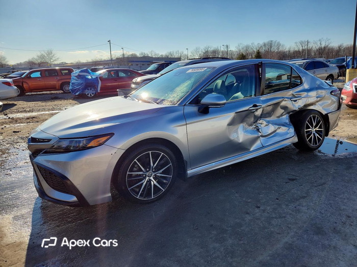 2022 Toyota Camry - Image 1 of 5