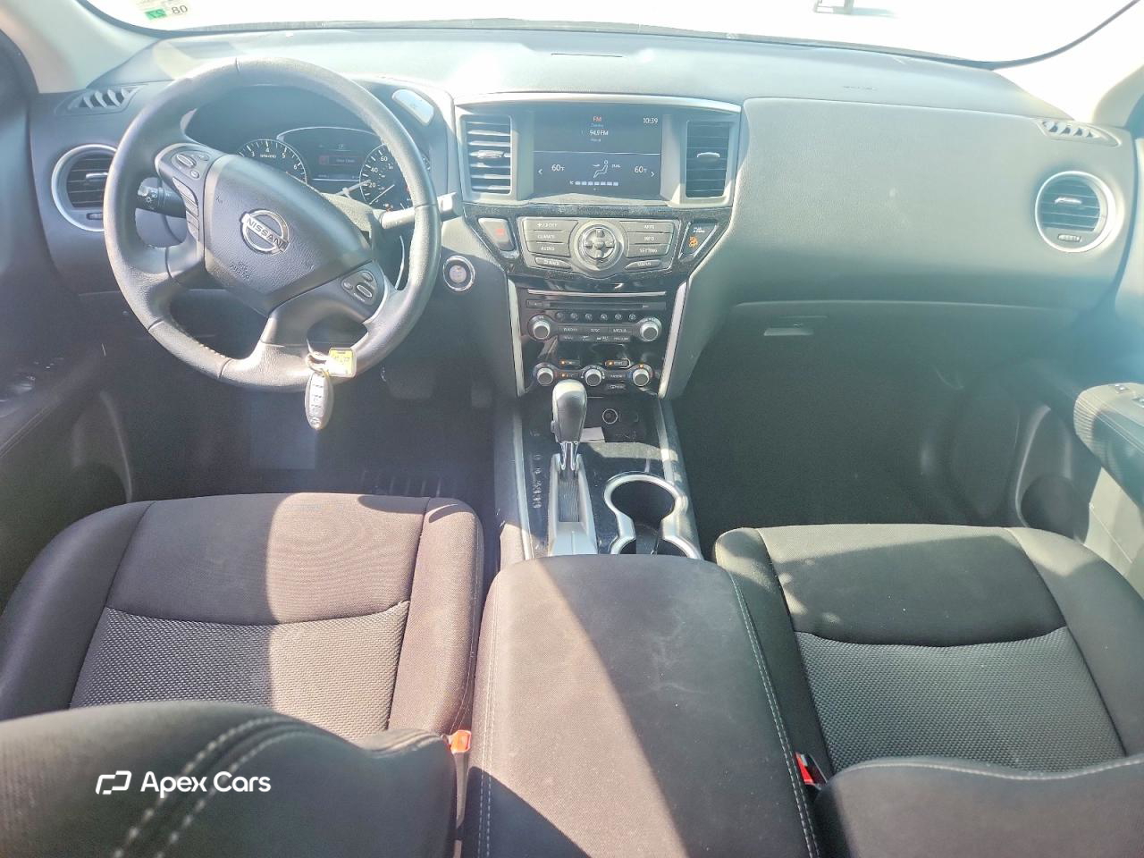 Nissan Pathfinder 2017
