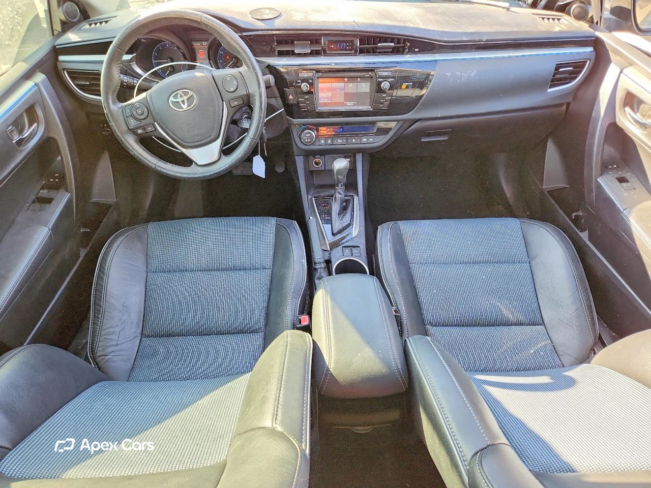 Toyota Corolla 2015