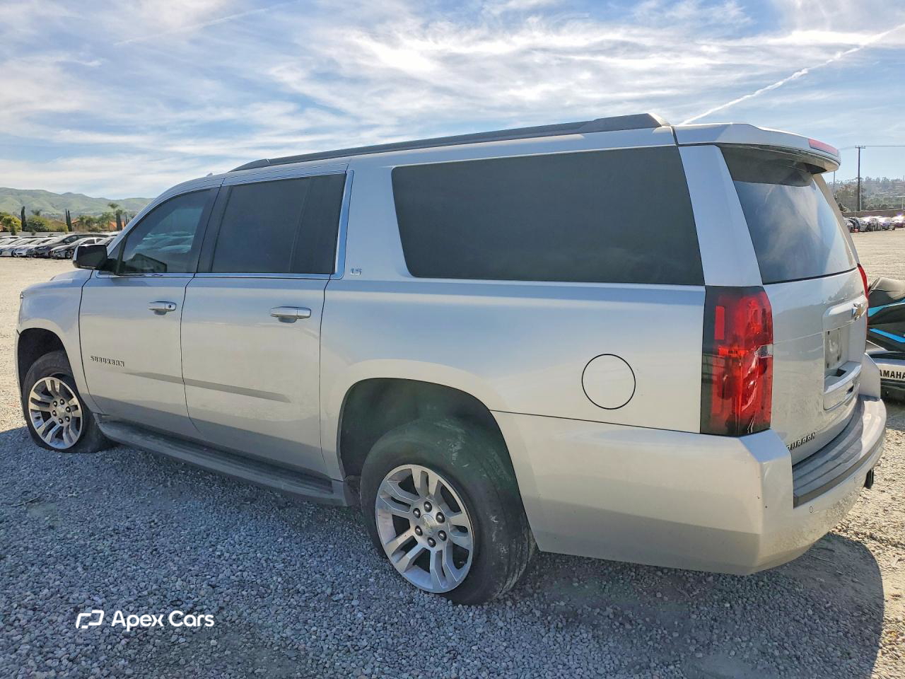 Chevrolet Suburban 2016