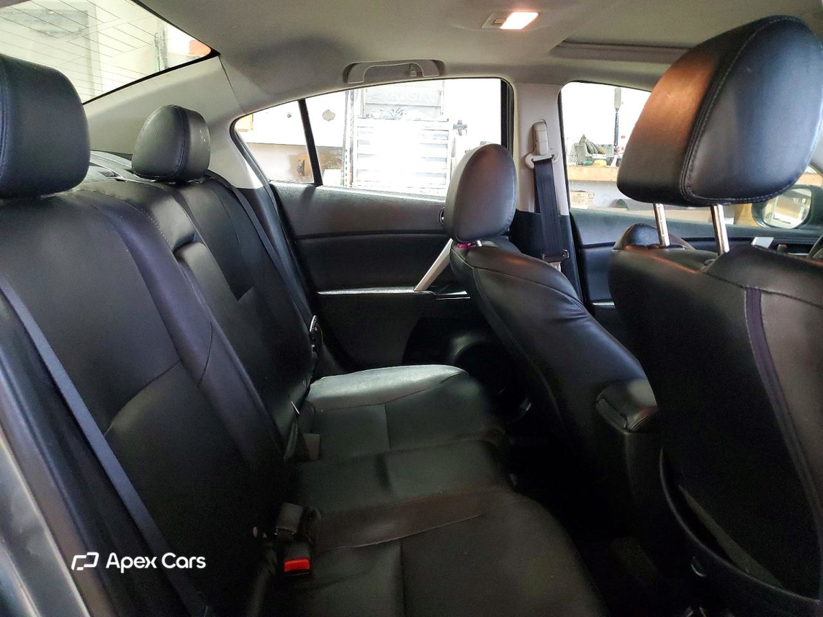 Mazda 3 2012