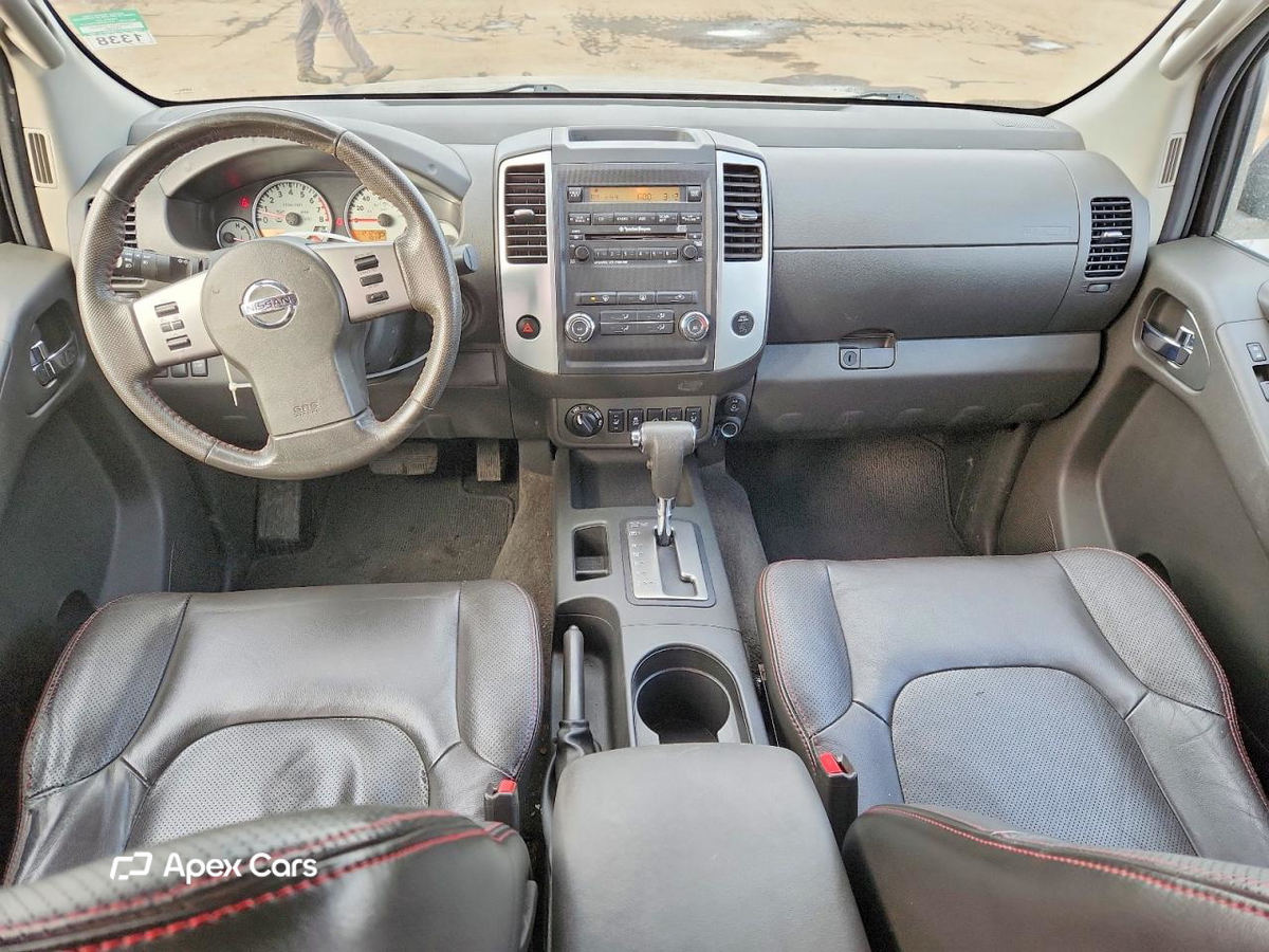 Nissan Navara (Frontier) 2012