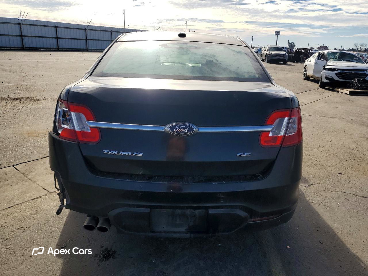 Ford Taurus 2010