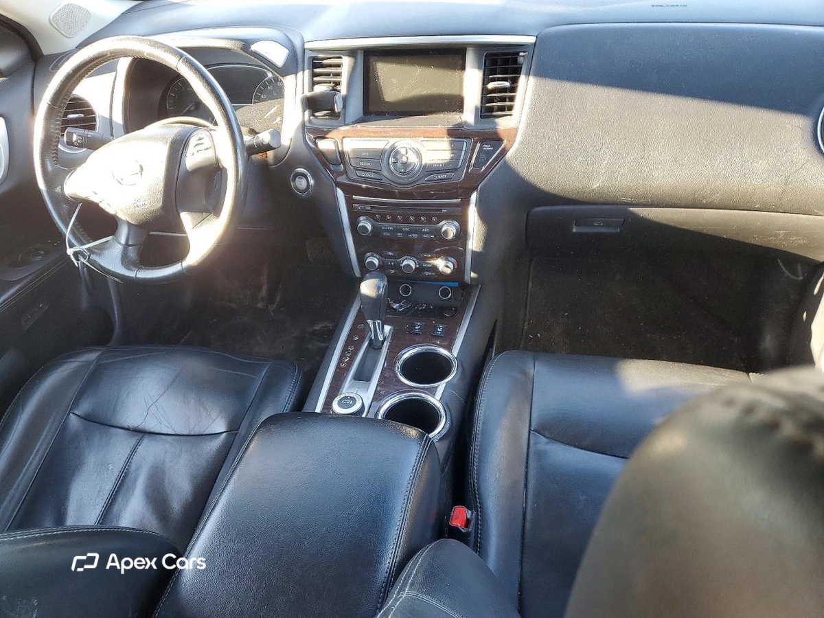 Nissan Pathfinder 2014