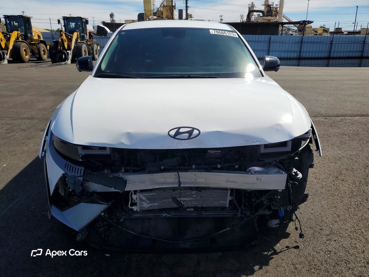 Hyundai  2025