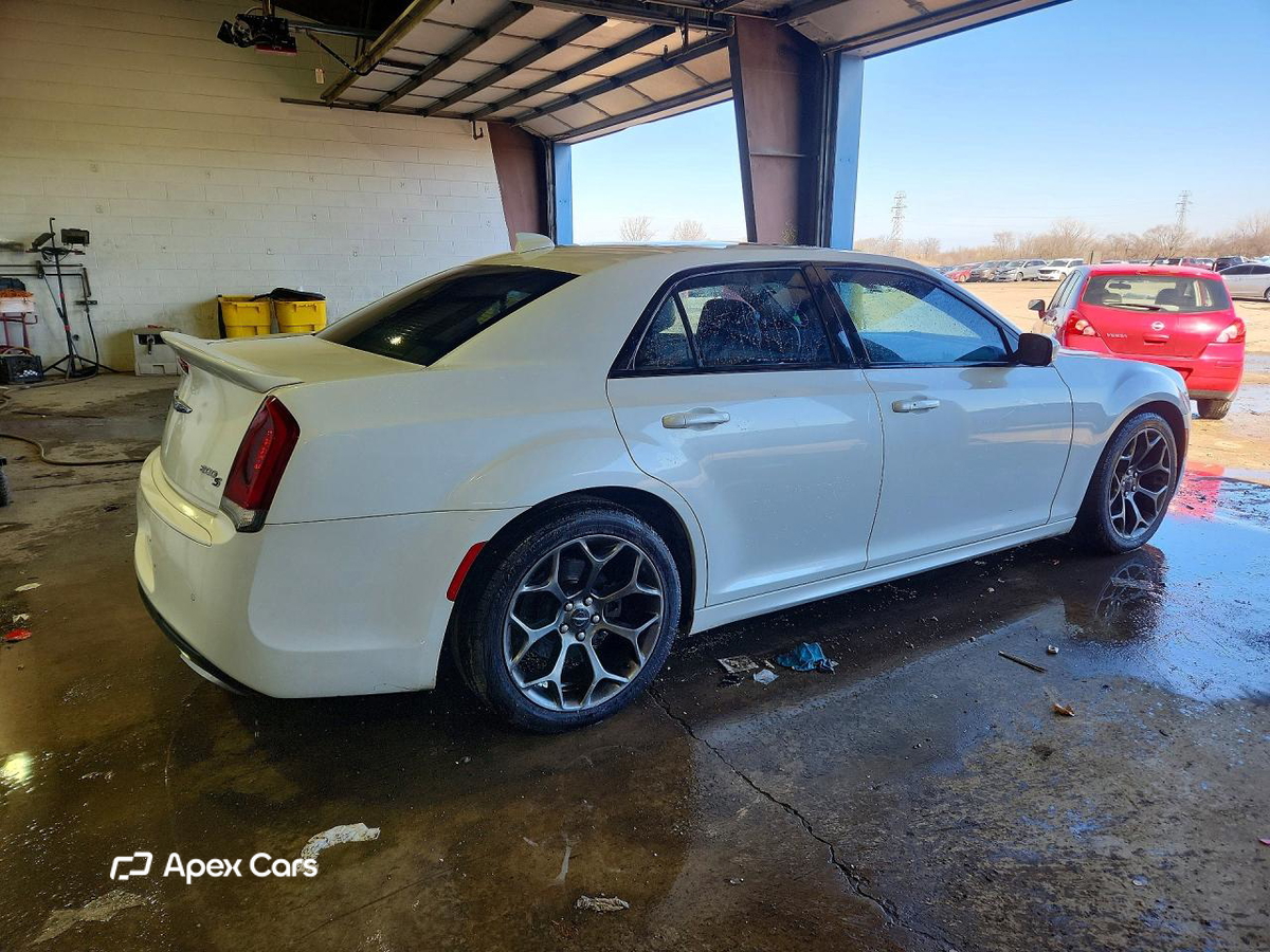 Chrysler 300 2015