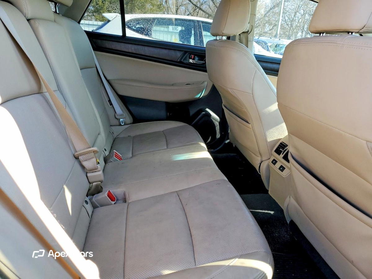 Subaru Outback 2015