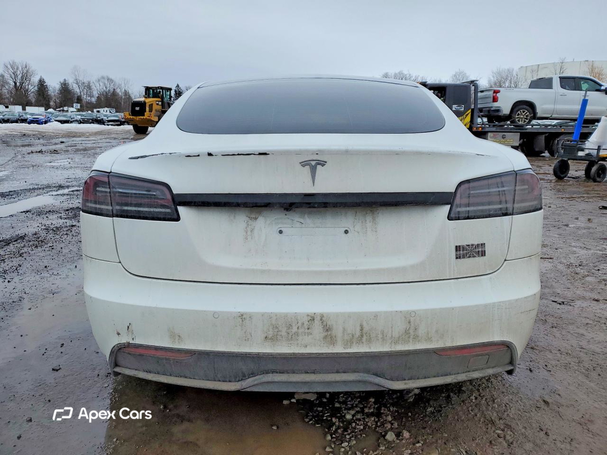 Tesla Model S 2022