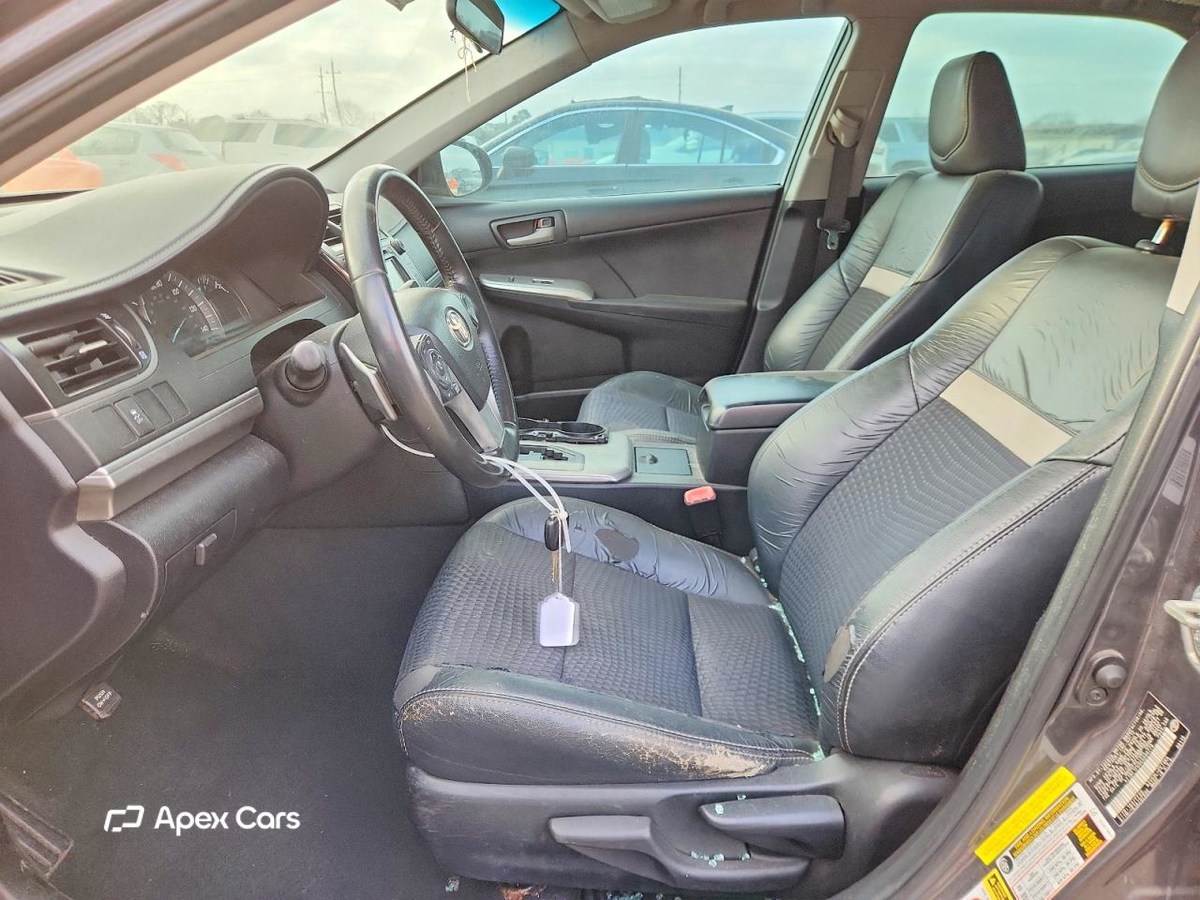 Toyota Camry 2012