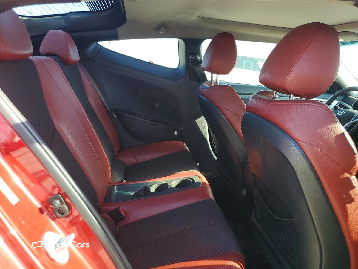 Hyundai Veloster 2013