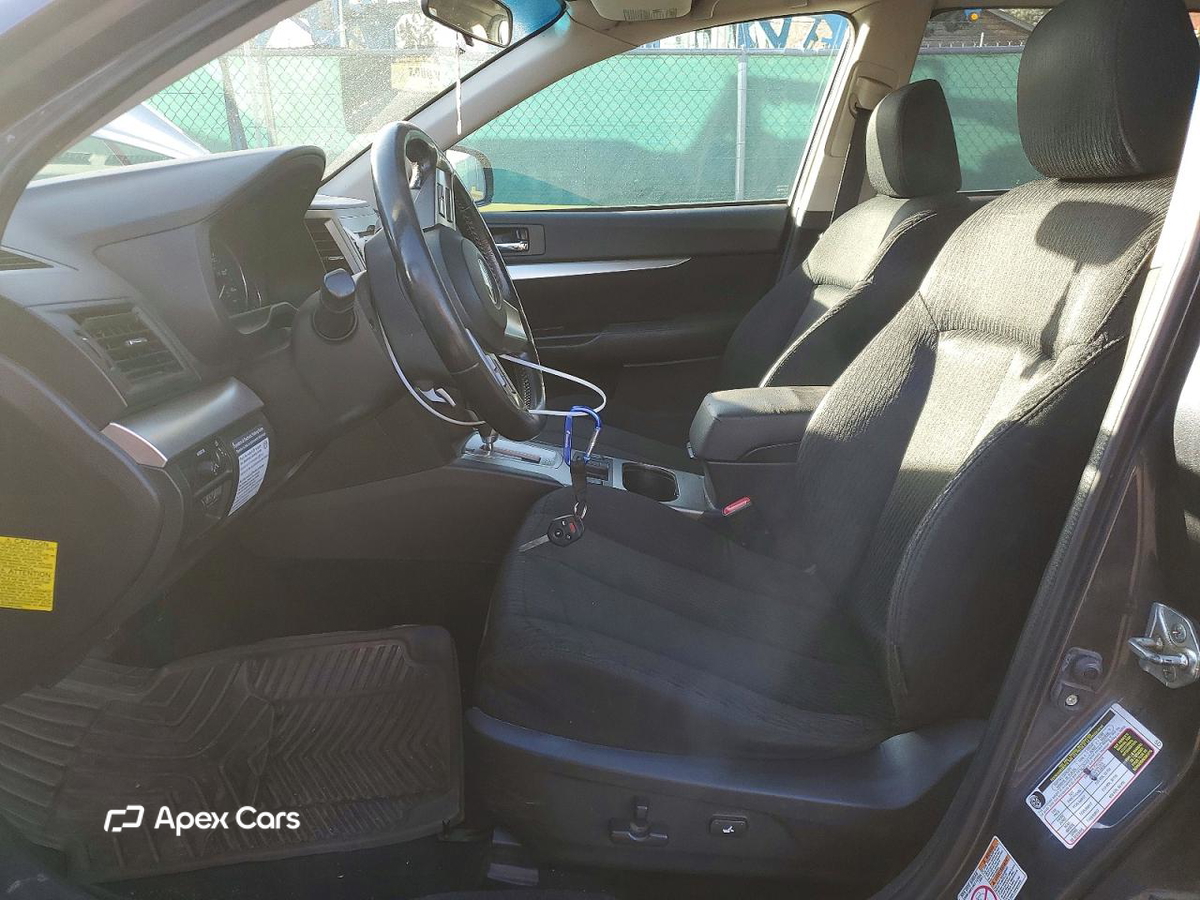 Subaru Outback 2011
