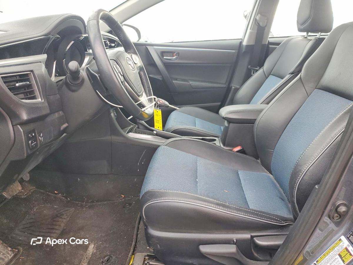 Toyota Corolla 2015