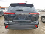 Toyota Highlander 2021