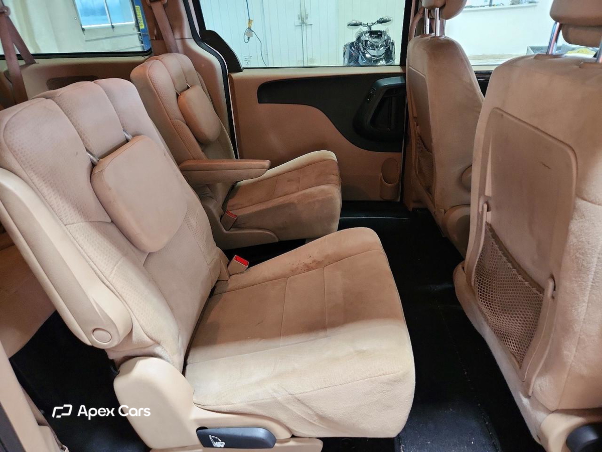 Dodge Caravan 2013