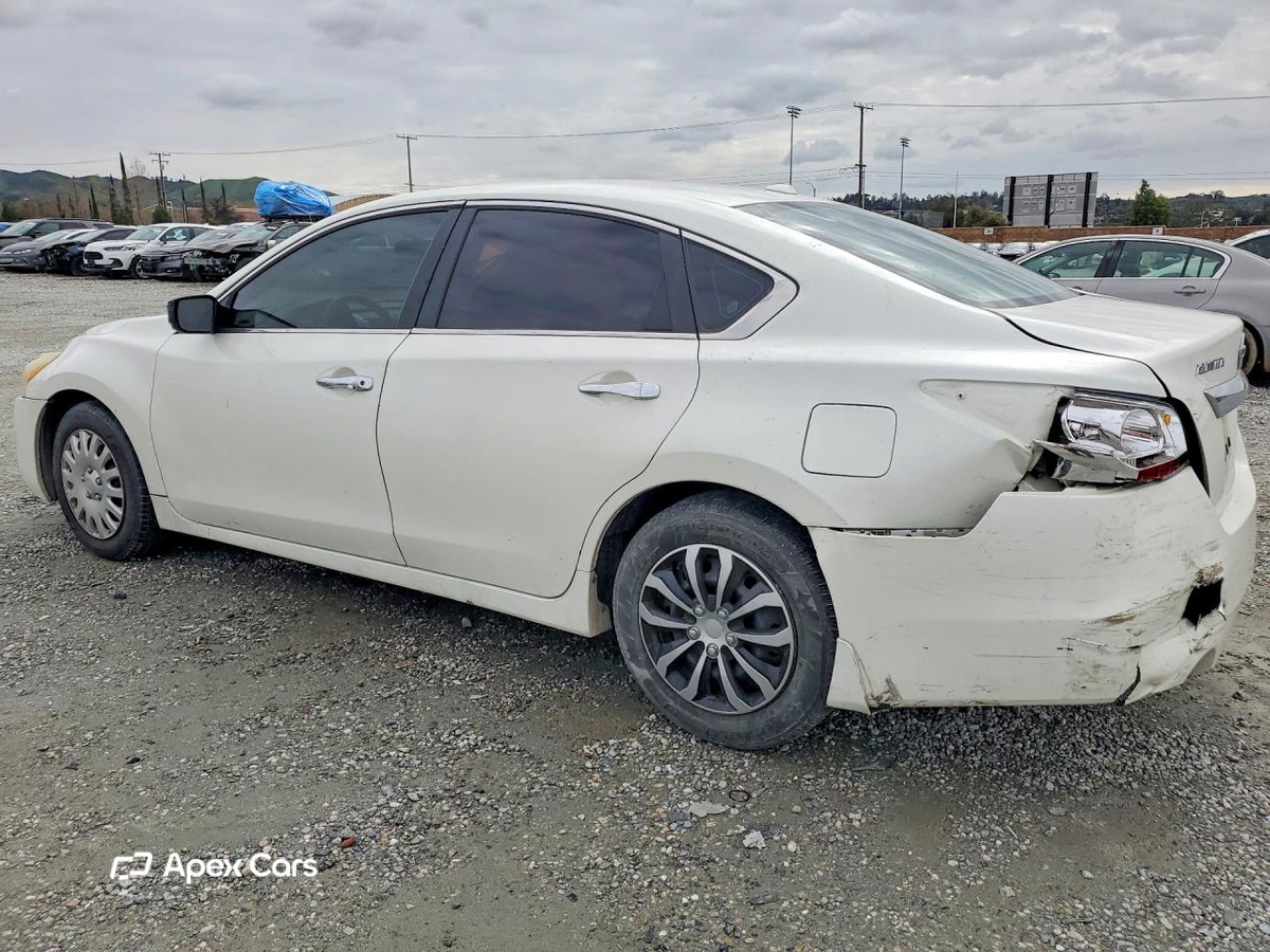 Nissan Altima 2015