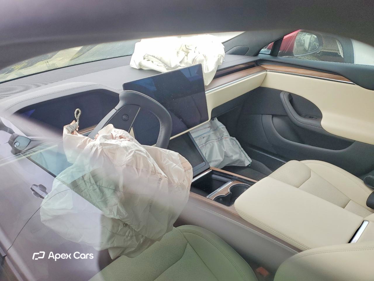 Tesla Model S 2025