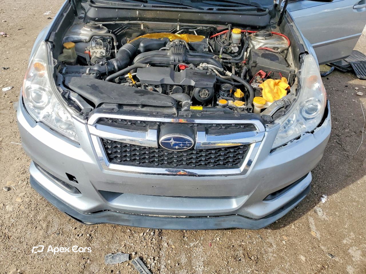 Subaru Legacy 2013