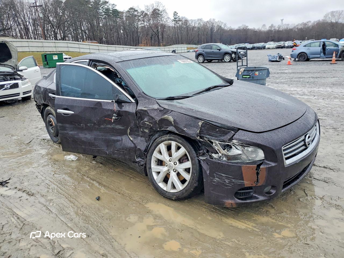 Nissan Maxima 2013