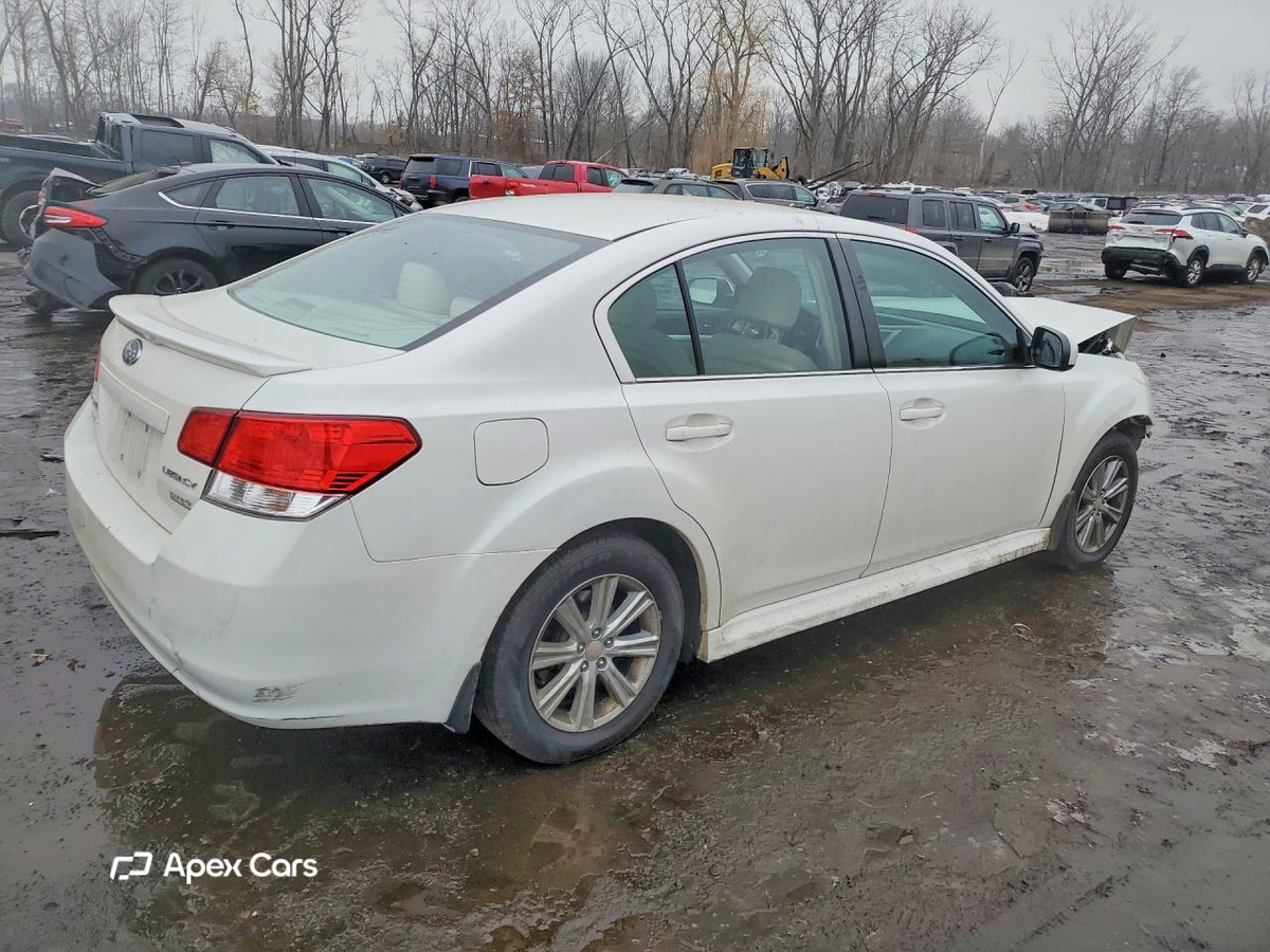 Subaru Legacy 2011