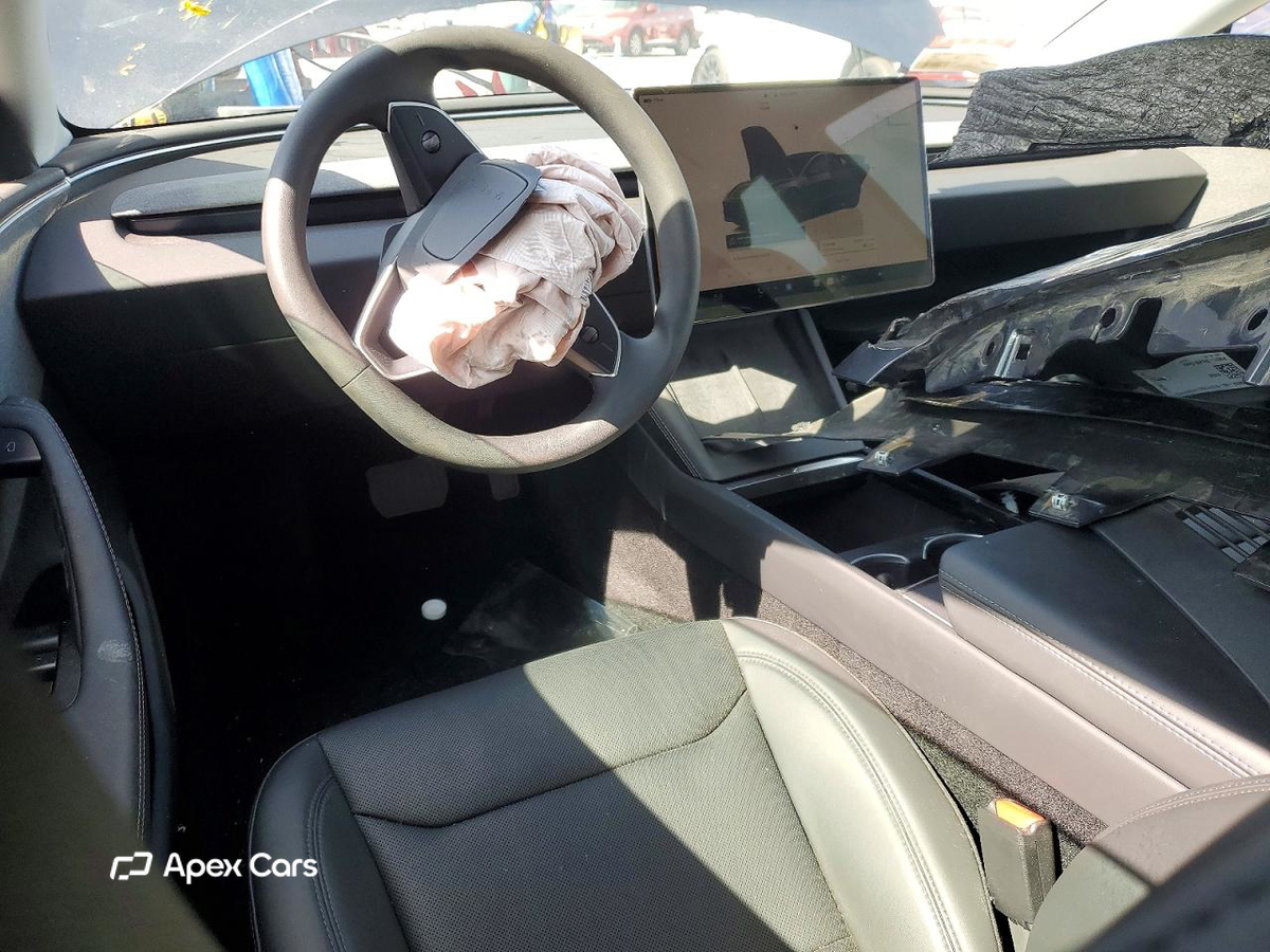 Tesla Model 3 2025