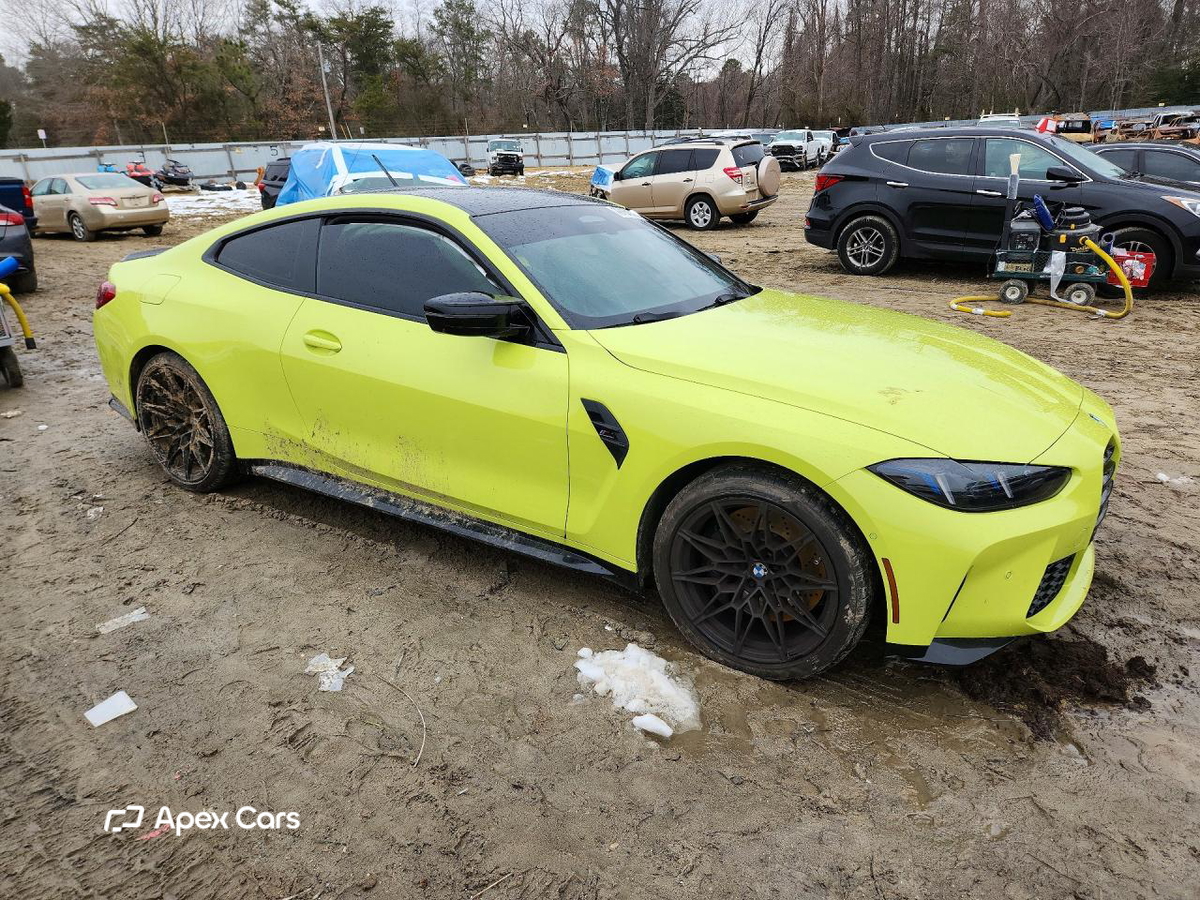 BMW M4 2025