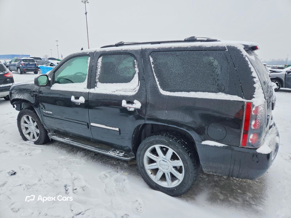 GMC Yukon 2011