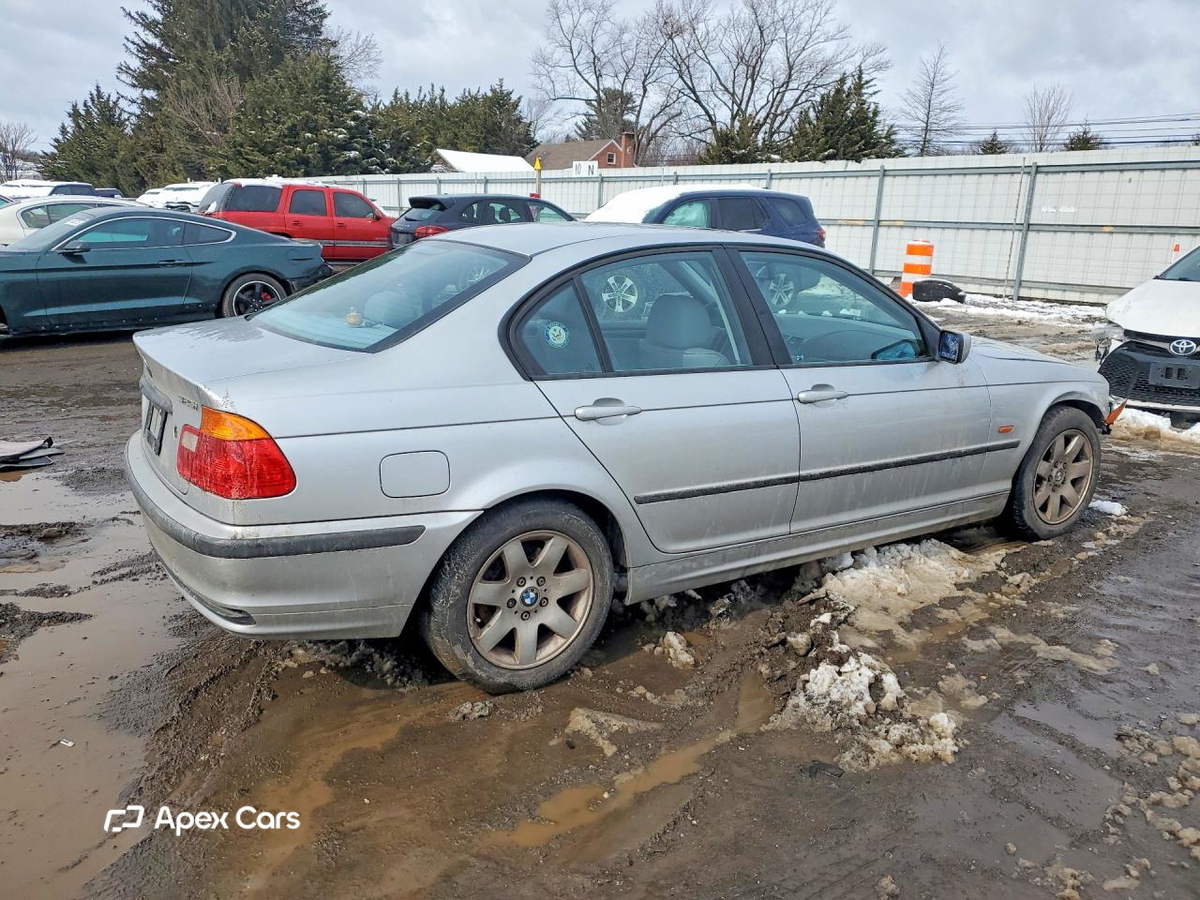 BMW Series 3 2001